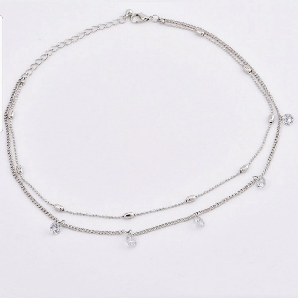 *Joey* Silver layered Necklace - Picture 2 of 4